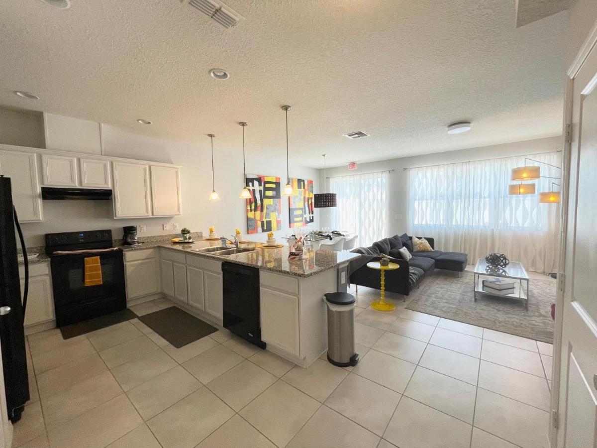 Home Away From Home Kissimmee Buitenkant foto